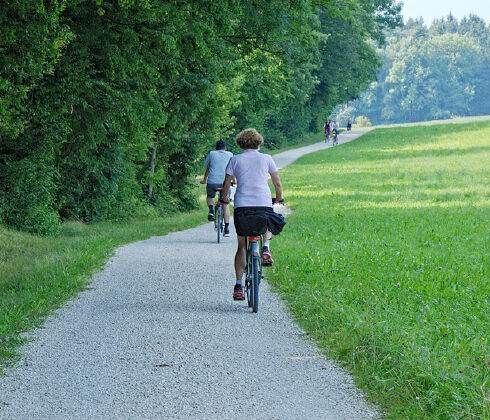 people cycling